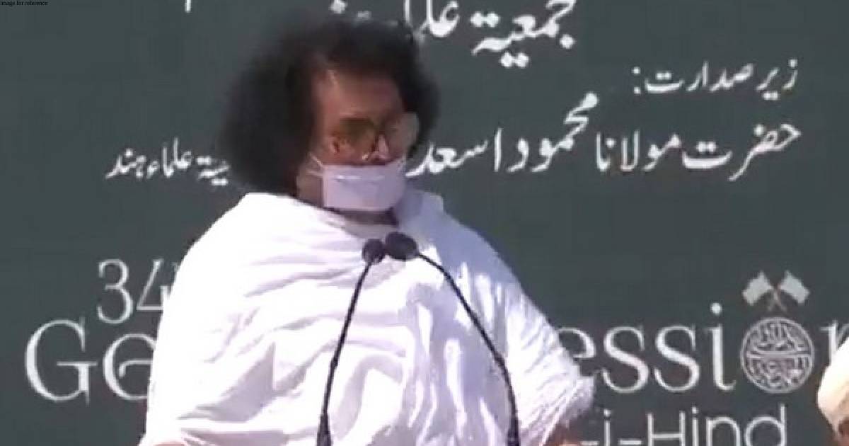 Religious leaders walk off stage after Jamiat Ulama-e-Hind's President's controversial speech